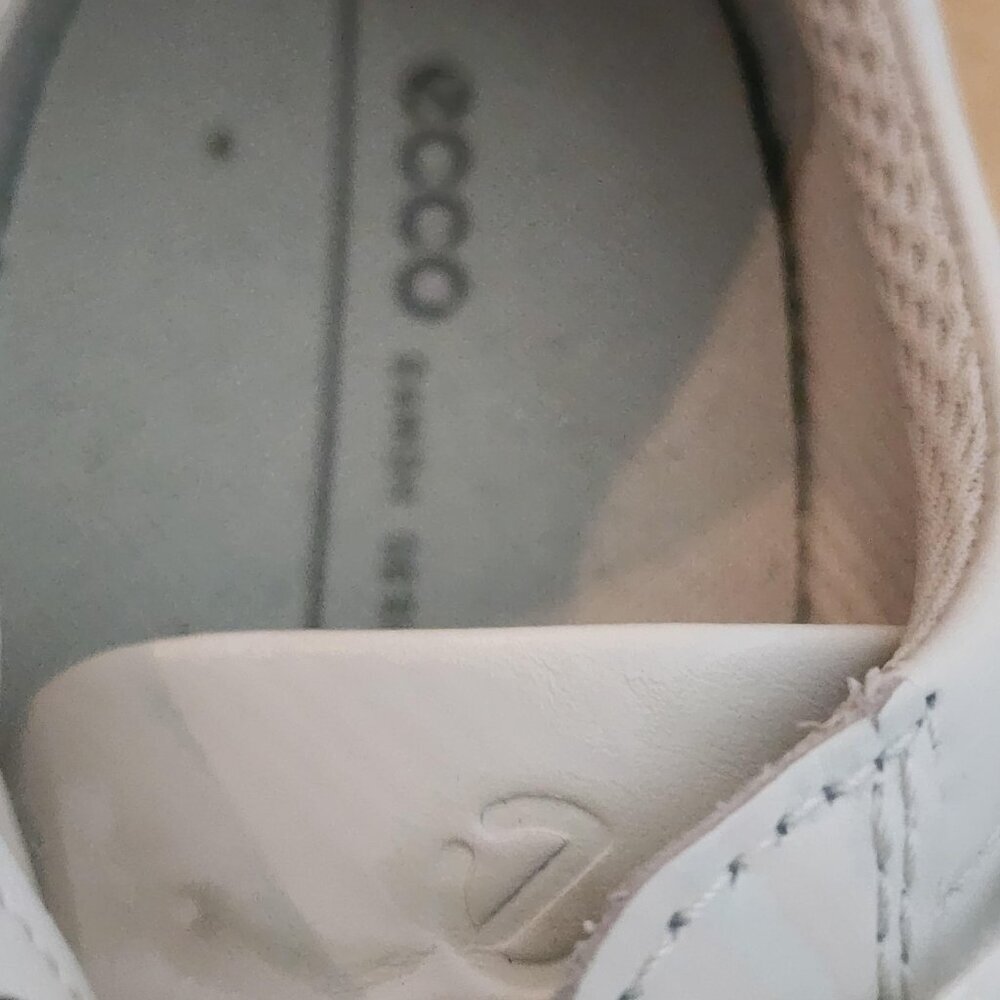 Ecco Soft 7 Shoes Womens Size 9 9.5 White Leather Lace Up Comfort Walking - Picture 9 of 13